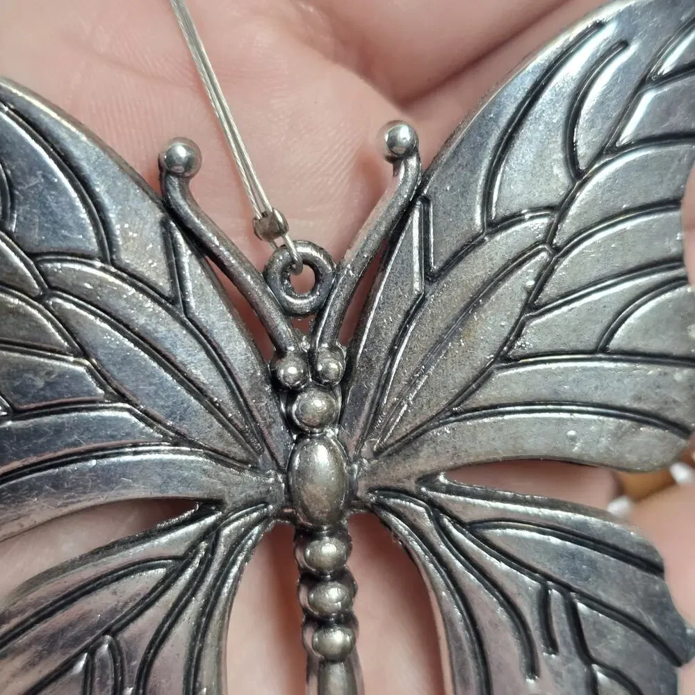 Rosleanny Silver Tone Butterfly Ornament Hanging Decor Window Charm